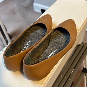 Dr. Scholls flats, size 7, tan color, used